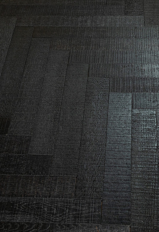 Intenzivni crni CD podovi za kondicioniranje drva